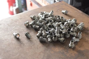 91 pc Conduit Connector 1/2" In Screw - Picture 1 of 5