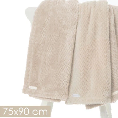 Baby Girls Baby Boys Unisex Beige Chevron Flannel Fleece Blanket Size 75x90 cm - Image 1 of 4