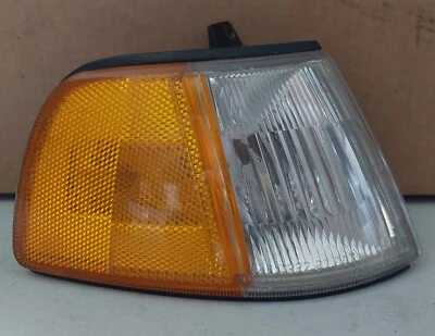 Honda Civic 90-91 Corner Light/Indicator - Image 1 of 3