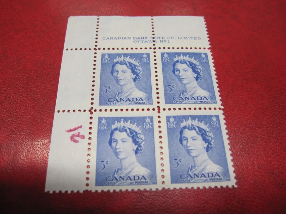 CANADA Unitrade# 329 5c QE II KARSH PORTRAIT LR PLATE 1 MH - Image 1 of 1