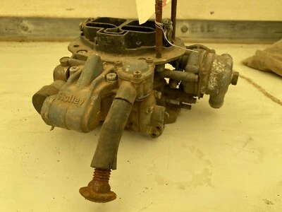 Serie Holley 11 R6984 para Chevy 1975-1976 (Monza, Vega) Pontiac, Sunbird 6984 Foto 1 de 4