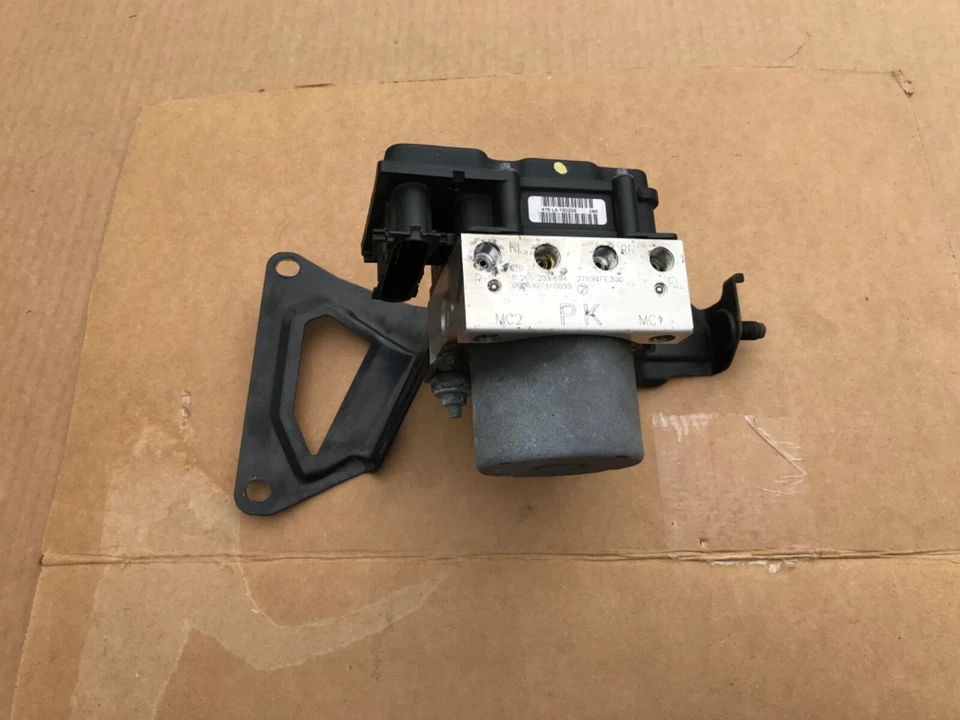 2009 Subaru Outback ABS Pump Hydraulic Unit Module Automatic OEM  Foto 1 de 1