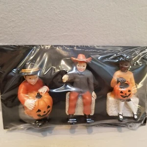 2023 Target Bullseye Set of 3 Mini Village Kids Trick Or Treaters Halloween NEW - Picture 1 of 5