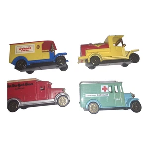 Camiones de juguete para coleccionistas 4 lectores diferentes Digest Sunoco, NY Times, Wonder Bread - Imagen 1 de 24