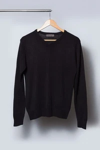 Cedarwood State Pullover mit V-Ausschnitt | Small | Schwarz - Bild 1 von 2
