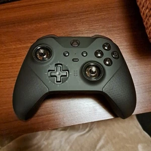 Xbox Elite Wireless Controller Series 2 für Ersatzteile wie abgebildet - Bild 1 von 3