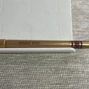 Mary Kay Luxury Liner Lip Pencil NEUTRAL .009 oz #5374 NEW old stock - Picture 1 of 2