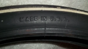 VINTAGE SCHWINN STINGRAY DELUXE SUPERIOR WHITE LINE FRONT BICYCLE TIRE 20X 1 3/4 - Picture 1 of 6