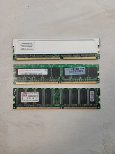 Mix 1gb Ram 3GB: Gigaram PC3200, Hynix PC2-4200 & Kingston KVR400X64C3AK2/1G - Picture 1 of 3