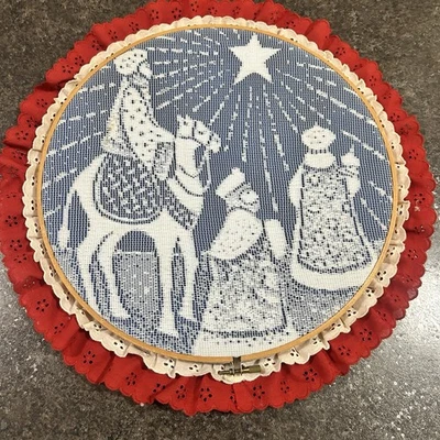 Vintage 3 Wisemen Christmas Emrboidery Wall Hanging Lace Doily Hoop 11.5" - Image 1 of 4