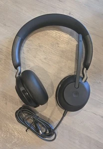 Jabra Evolve2 40 USB-C Stereo Wired Headset - Picture 1 of 11