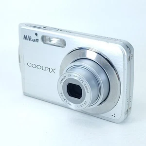 Nikon Digital Camera Coolpix S210 8.0MP Silver Tested | No Battery Or Charger - Picture 1 of 14