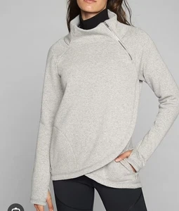 Pullover Athleta Acogedor Karma Asym Talla Grande Gris Forrado de Vellón Atletismo Usado en Excelente Condición  - Imagen 1 de 9