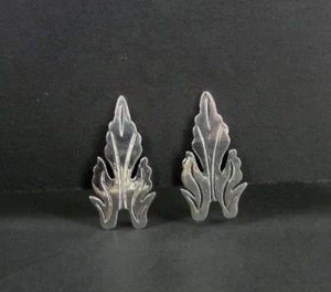 Taxco Earrings Sterling J. Flores Vintage Leaf Look Mexico Silver Screw Back - Picture 1 of 4