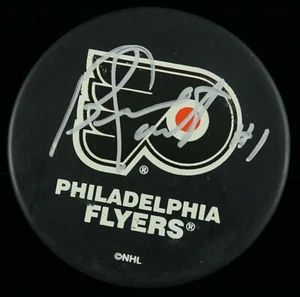 Bernie Parent Philadelphia Flyers - Hockey Puck - PSA/DNA Authentic Autograph - Picture 1 of 3