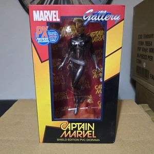 Captain Marvel - Diamond Gallery - Boxed - Marvel - New PX Exclusive - Picture 1 of 4