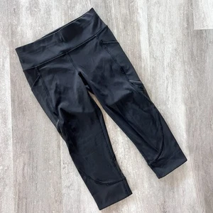 Lululemon Black Athletica Cropped Legging Mesh Pants Gym Yoga Size: 6 - Picture 1 of 8