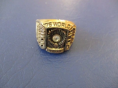 1976 Cincinnati Reds World Series Champions Replica Ring - Image 1 of 4