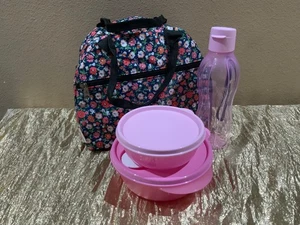 New Flowers Bag with Beautiful Pink Shades Tupperware pieces for Lunch or Dinner - Picture 1 of 21
