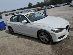 328I 2015 Glove Box 8316158 - Picture 1 of 12