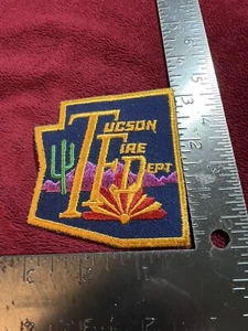 Insignia de parche de uniforme obsoleta del Departamento de Bomberos de Tucson, Arizona. - Imagen 1 de 2
