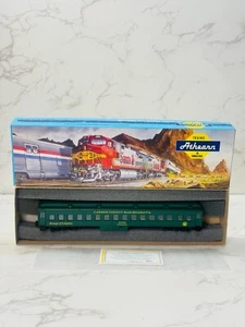 HO Athearn Carbon County Railroad of Pennsylvania Lehighton Coach - Picture 1 of 2