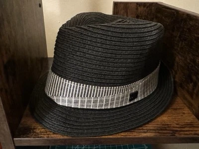 SeanJohn 男女通用 M-L 夏季轻便 Fedora 帽子 Trilby 古巴灰色 — 第 1/4 张图片