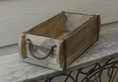 NEW with Antique Look BRICK MOLD WOOD BOX -  Primitive Style Re-Purposed Wood - Image 1 of 4