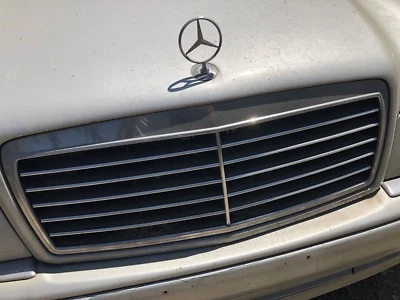 1996-1999 Mercedes-Benz W210 E55 AMG hood chrome grille E320 E430 E420 E300 OEM - Image 1 of 2