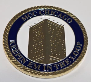 Federal Bureau of Prisons MCC Chicago, IL, moneta "Keepin em in the loop" - Foto 1 di 2