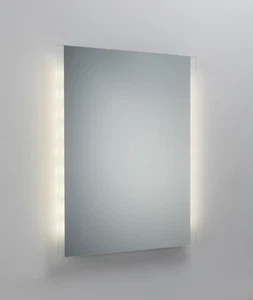 Battery Operated LED Bathroom Mirror IP44 Edge Lit Wall Mounted 600x450mm - Picture 1 of 1