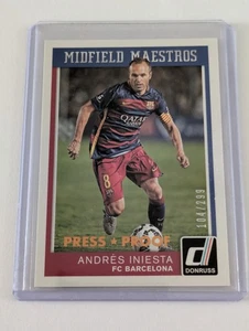Andres Iniesta 2015 Donruss Mittelfeld Maestros #4 Press Proof 104/299 - Bild 1 von 6