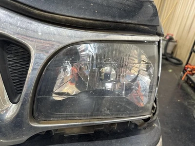 FARO IZQUIERDO TOYOTA TACOMA 2001-2004 Foto 1 de 4