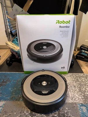 iRobot Roomba e6 - Staubsaugerroboter - inkl. Zubehör und OVP - Bild 1 von 4