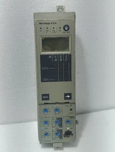 SCHNEIDER MICROLOGIC 6.0 A DISYUNTOR UNIDAD DISPARO RELÉ (GRIETA DEL CUERPO) - USADO - Imagen 1 de 10