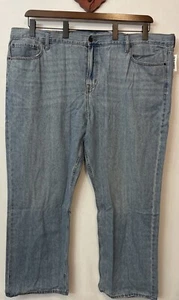 Old Navy Mens 52x30 Light-Wash Straight-Fit Cotton Denim Blue Jeans NWT! A2606 - Picture 1 of 5