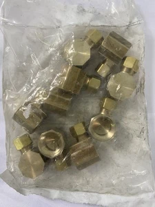 10- Proflo LF Compression Elbow Fittings 3/8 in x 1/2 in PFXFCECDN - Picture 1 of 4