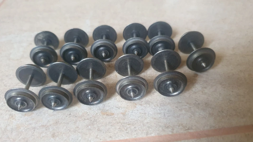 JOUEF HO: lot de 11 essieux métallique brunis diamètre 11,6 mm - Photo 1/1