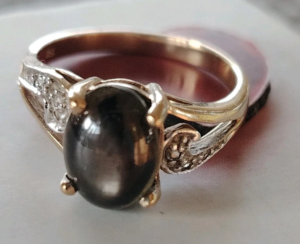 Schwarzer Sternsaphir Saphirring, Goldring 375er Gold, Zertifikat - Bild 1 von 4