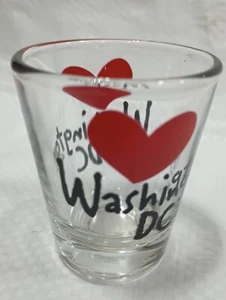 Vaso de chupito de recuerdo Heart Love Washington DC - Imagen 1 de 2