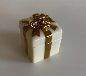 Lenox Small Trinket ring Gift Box - Picture 1 of 3