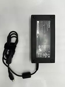 Adattatore CA Chicony A12-230P1A 19,5V DC 11,8A 230W MSI GE73 Raider chicony - Foto 1 di 2