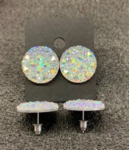 1 pair of large bright 17 mm sparkle/bling/ glitter flat acrylic earrings - Picture 1 of 8