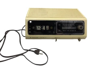 Vintage Zenith F460P2 Solid State Clock AM/FM Radio RARE TESTED - Picture 1 of 9