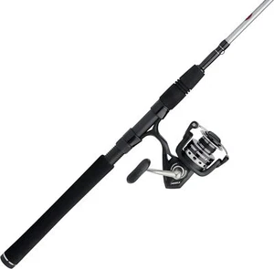 Penn PURIV3000701ML Pursuit IV Rod / Reel Combo 3000 7' 8-15lb. - Picture 1 of 1
