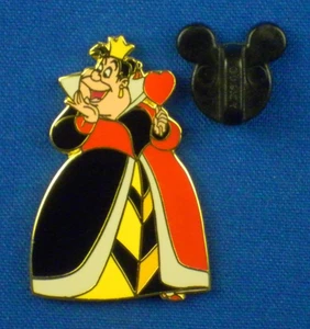 Delighted Queen of Hearts Alice in Wonderland Pin # 7205 - Picture 1 of 3