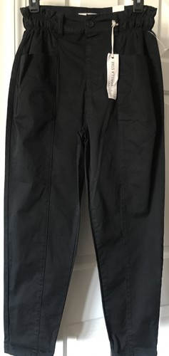 Foto 1 di 10