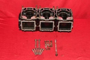 Polaris 1996-1999 SL SLTX SLX SLXH 900 1050 Crankcase Engine Case Cases w/ Bolts - Picture 1 of 19