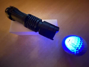 Golf Putter - Zoomable Golf Ball Finder Torch - GRATIS AKKU - Bild 1 von 11