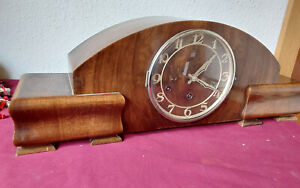 Table clock; cabinet clock; Westminster; top;